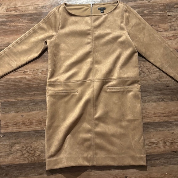 Brown Suede Ann Taylor Dress Size 6 Petite - Picture 1 of 1